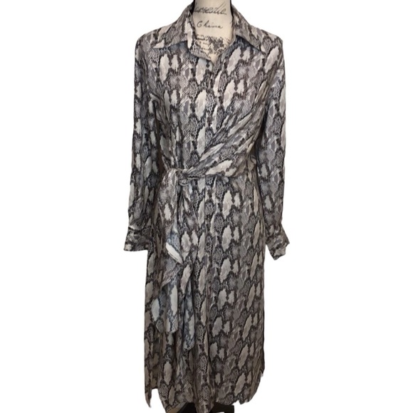 Olivaceous Snake Print Waist Tie  Button Down Shirt Dress NEW - Picture 1 of 4